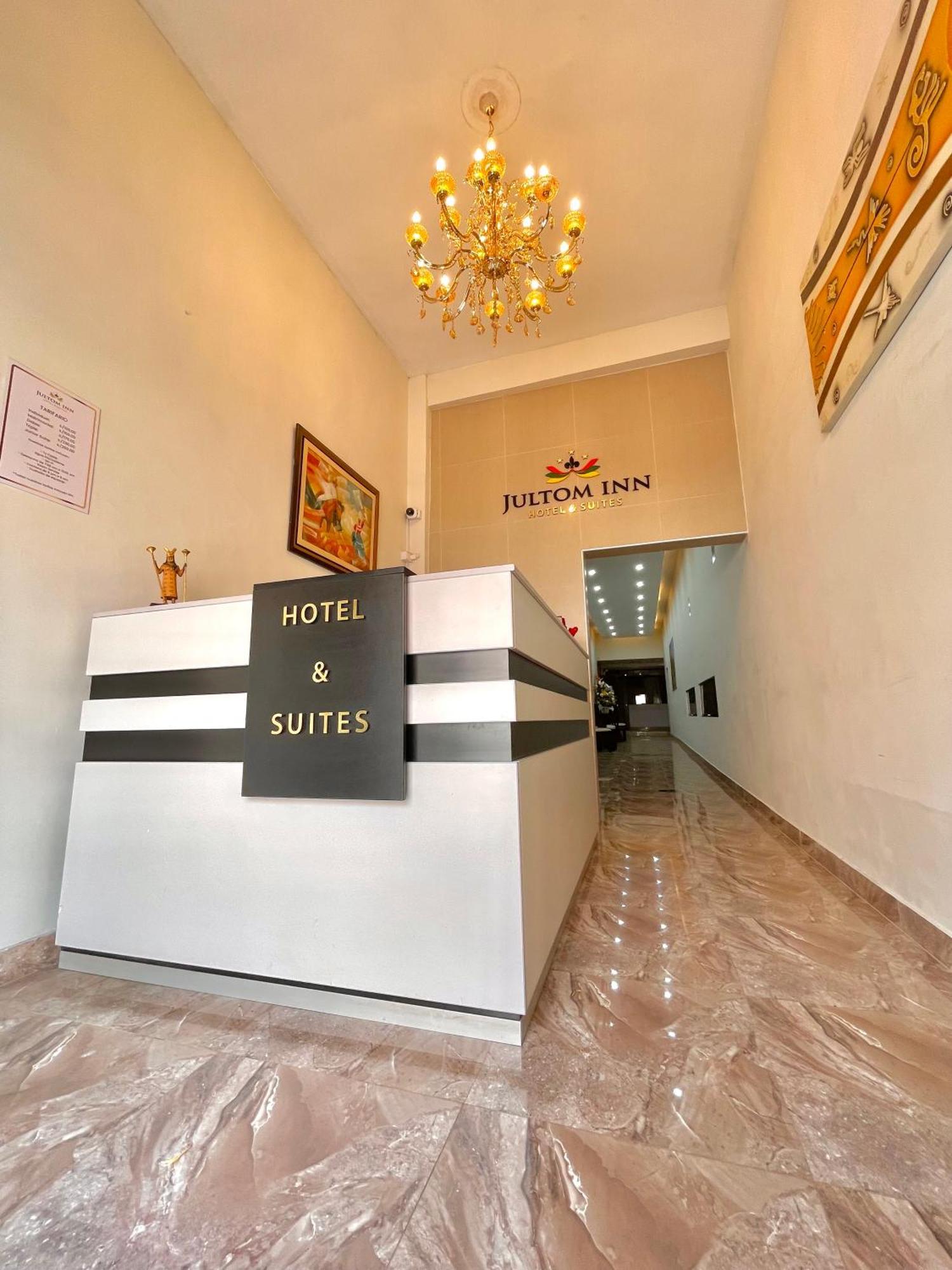 Jultom Inn Hotel & Suites Trujillo Esterno foto