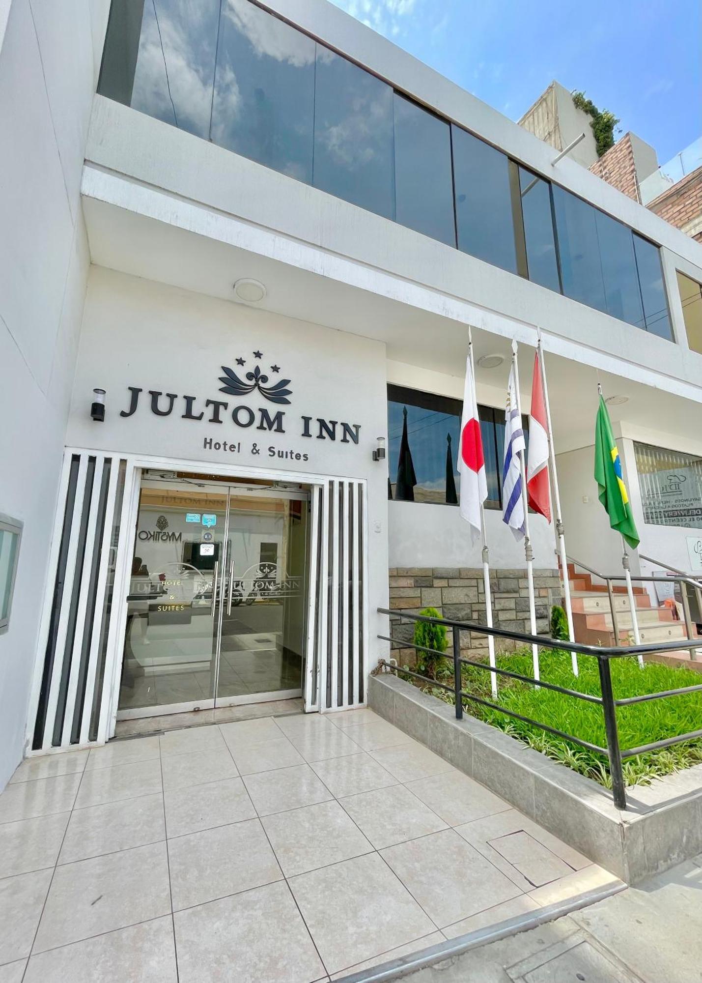 Jultom Inn Hotel & Suites Trujillo Esterno foto