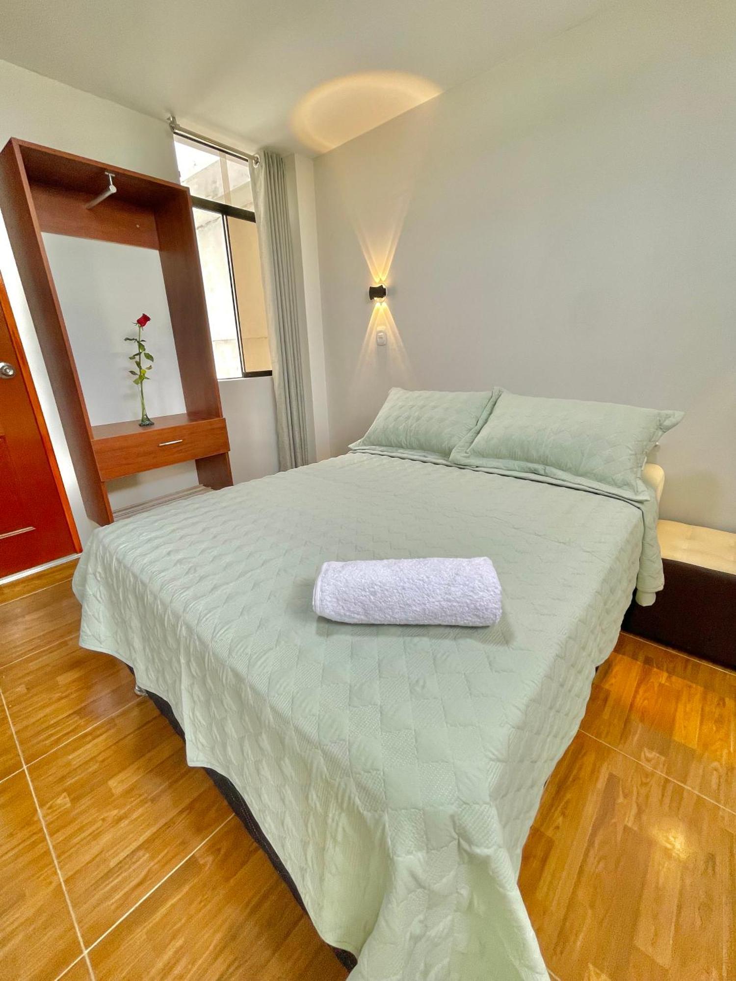 Jultom Inn Hotel & Suites Trujillo Esterno foto