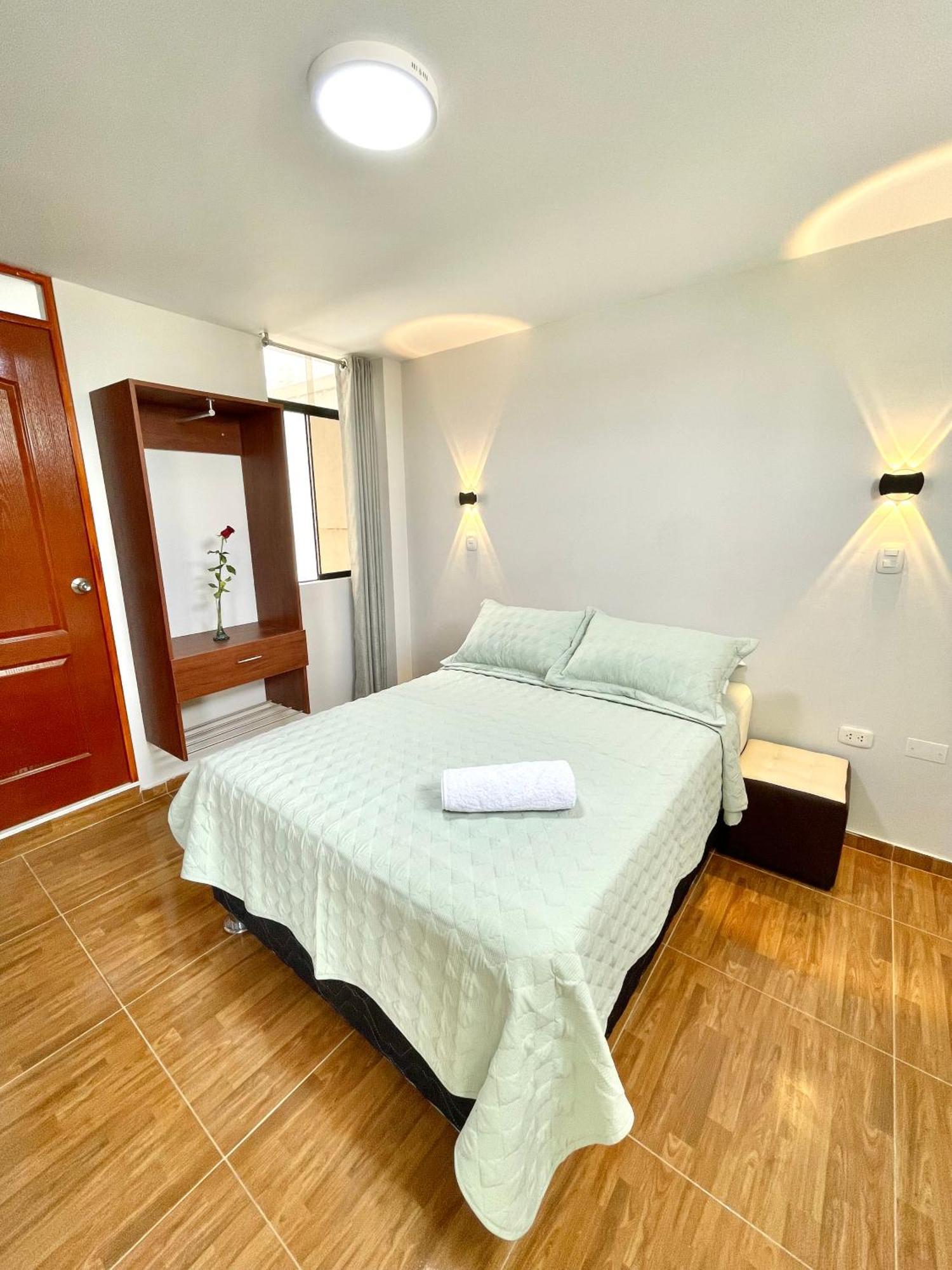 Jultom Inn Hotel & Suites Trujillo Esterno foto